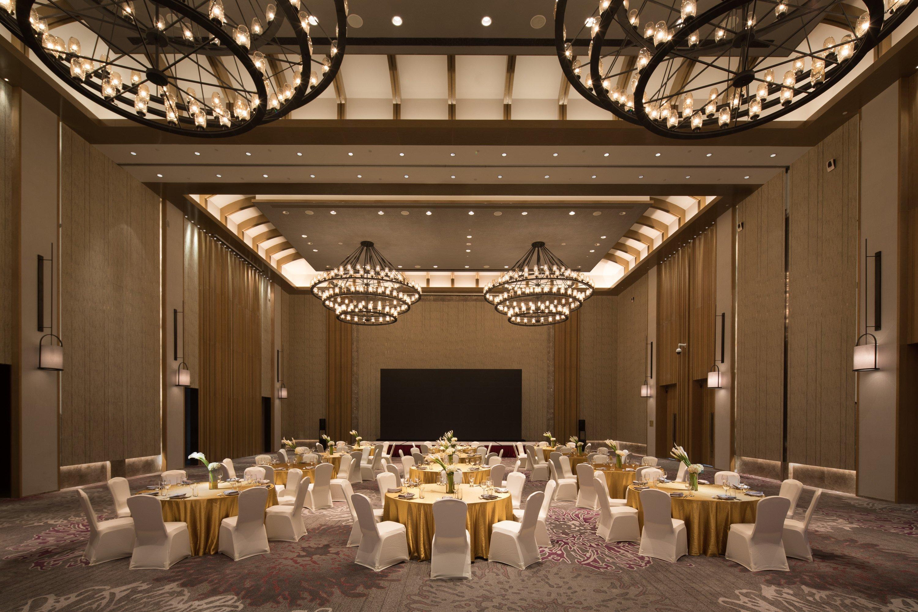 Crowne Plaza Qingdaoorientalmoviemetropolis By Ihg Otel Dış mekan fotoğraf